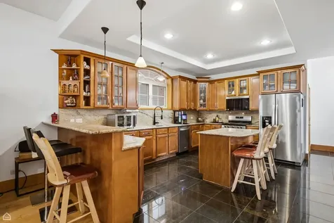 1435 West 16th Street Chicago IL 60608