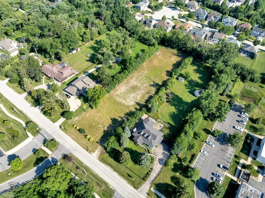 629 65TH Street Willowbrook IL 60527