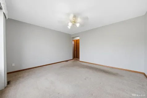 8616 Bantry Boulevard Tinley Park IL 60477