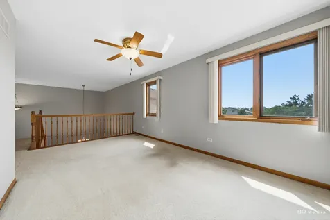 8616 Bantry Boulevard Tinley Park IL 60477