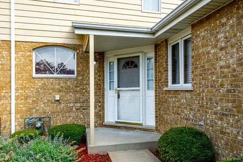 8616 Bantry Boulevard Tinley Park IL 60477
