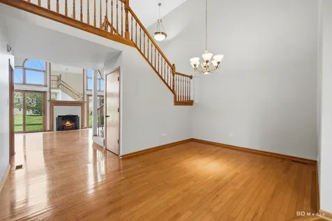 8616 Bantry Boulevard Tinley Park IL 60477