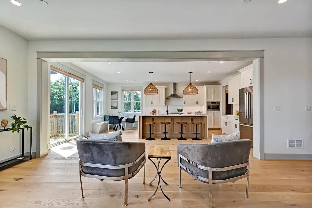 1205 Ridge Road Westmont IL 60559