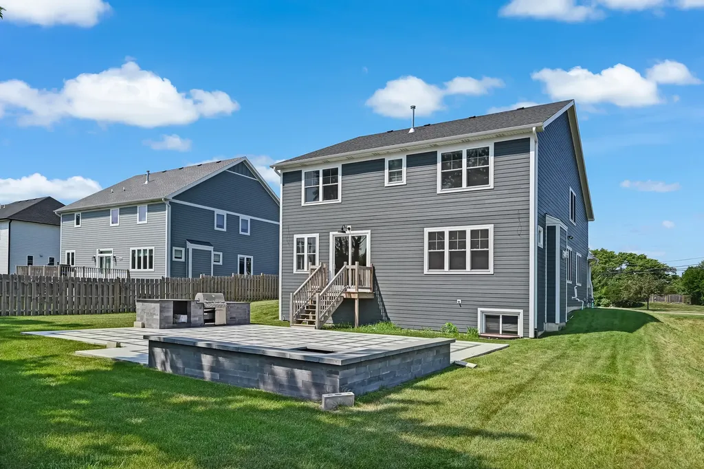 1205 Ridge Road Westmont IL 60559