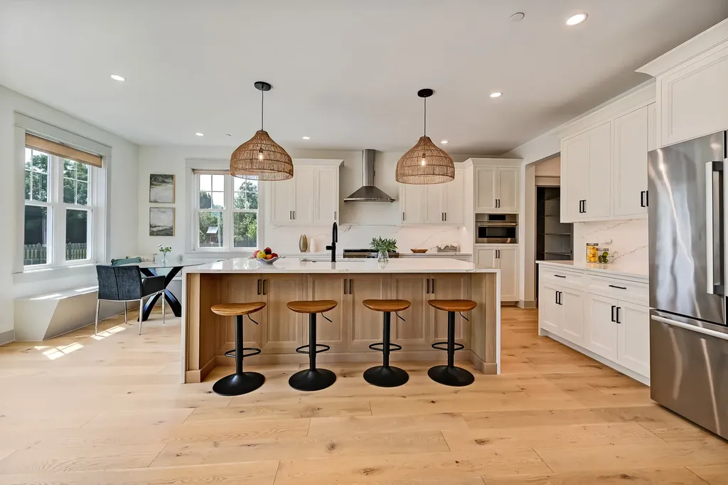 1205 Ridge Road Westmont IL 60559