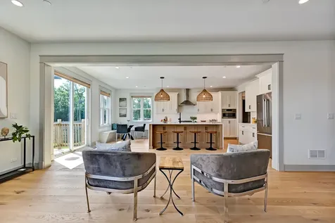 1205 Ridge Road Westmont IL 60559