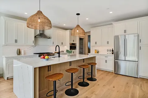 1205 Ridge Road Westmont IL 60559