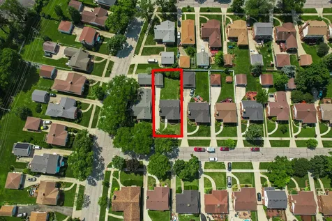 10251 Kent Street Westchester IL 60154