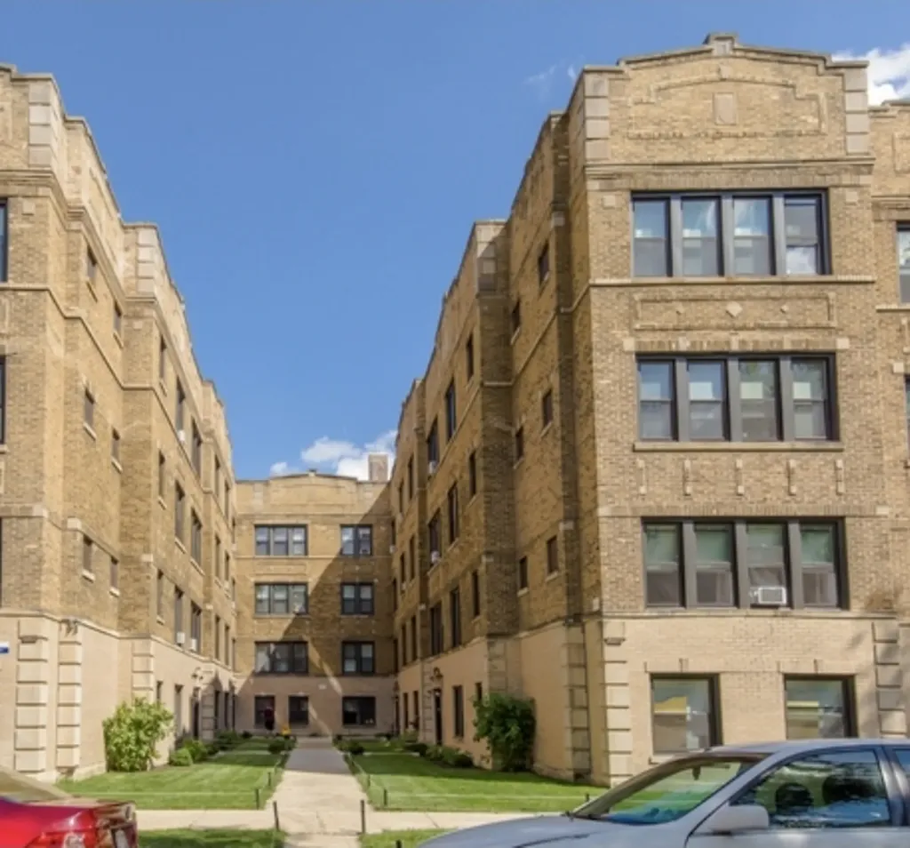 4817 North Springfield Avenue Chicago IL 60625