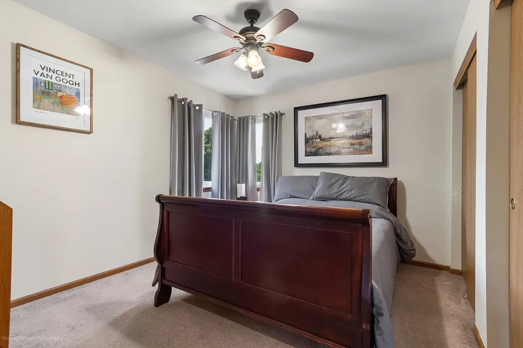 124 Periwinkle Lane Bolingbrook IL 60490