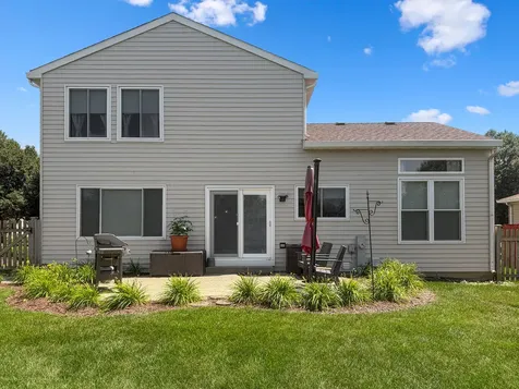 124 Periwinkle Lane Bolingbrook IL 60490