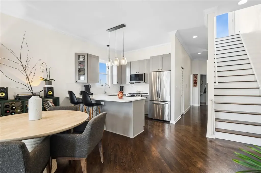 2427 West Augusta Boulevard Chicago IL 60622