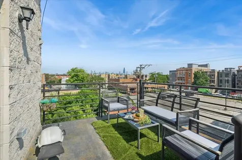 2427 West Augusta Boulevard Chicago IL 60622