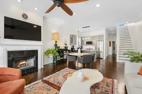 2427 West Augusta Boulevard Chicago IL 60622