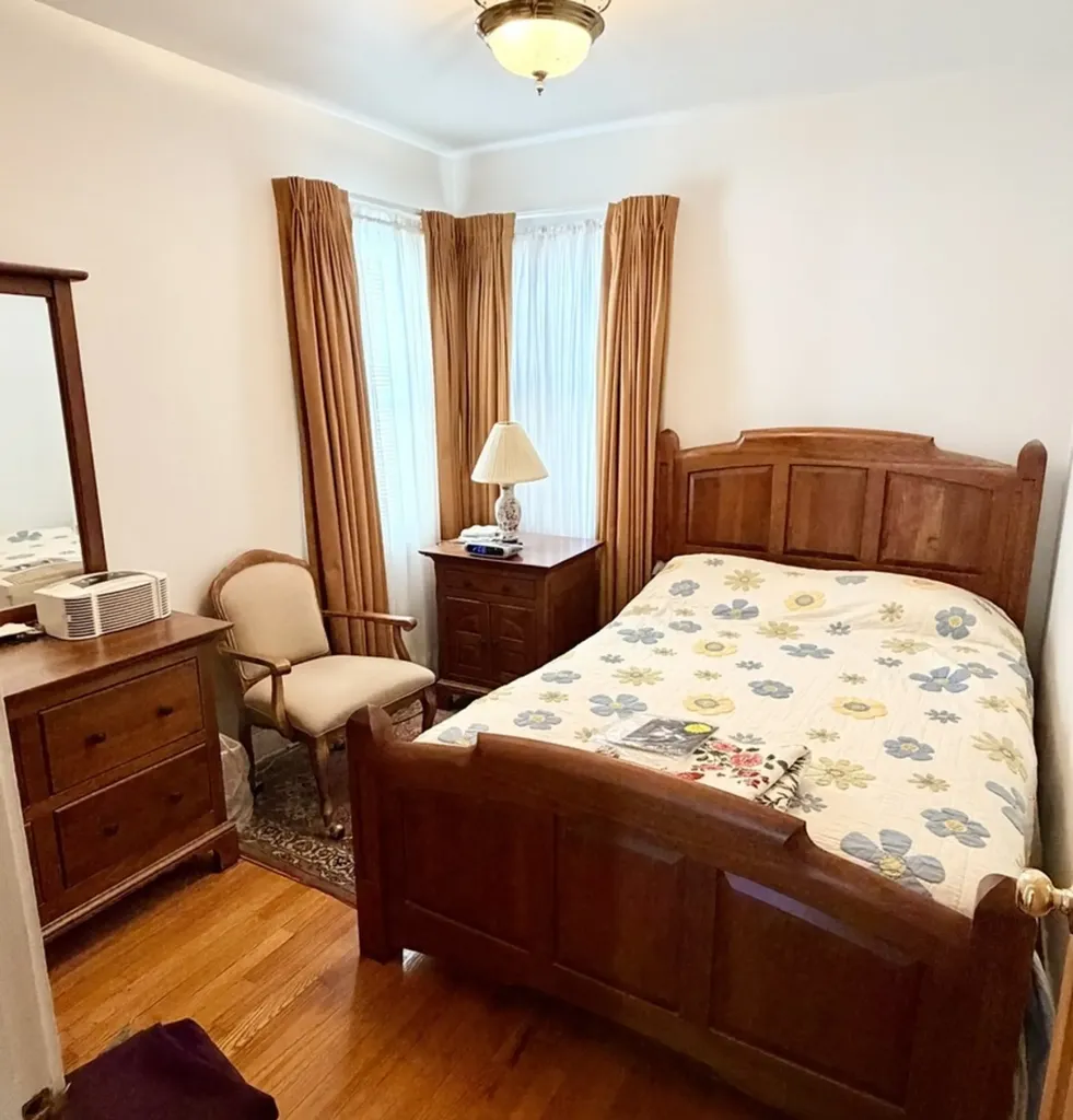 8149 South Vernon Avenue Chicago IL 60619