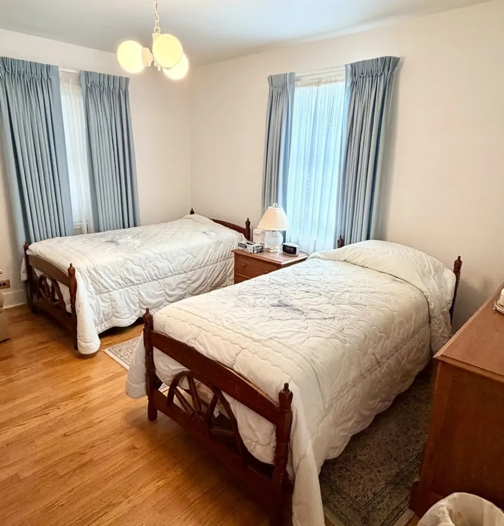 8149 South Vernon Avenue Chicago IL 60619