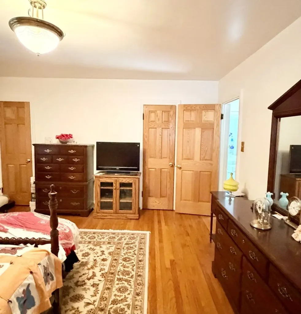 8149 South Vernon Avenue Chicago IL 60619
