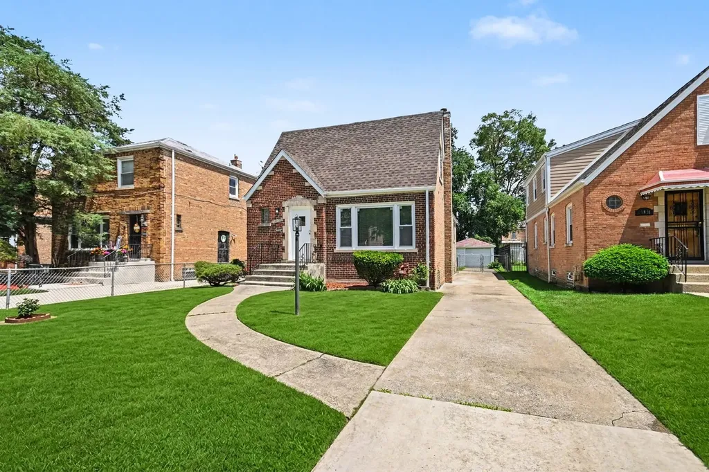 10827 South Peoria Street Chicago IL 60643