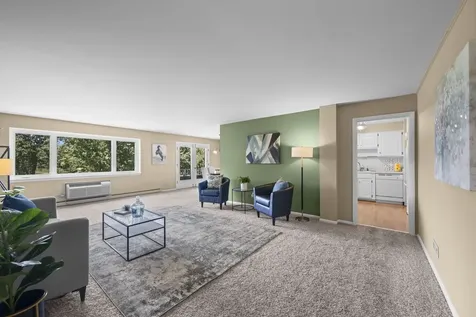 2700 East Bel Aire Drive Arlington Heights IL 60004