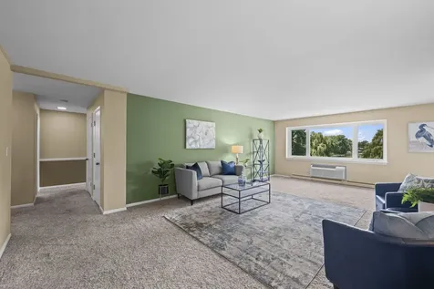 2700 East Bel Aire Drive Arlington Heights IL 60004