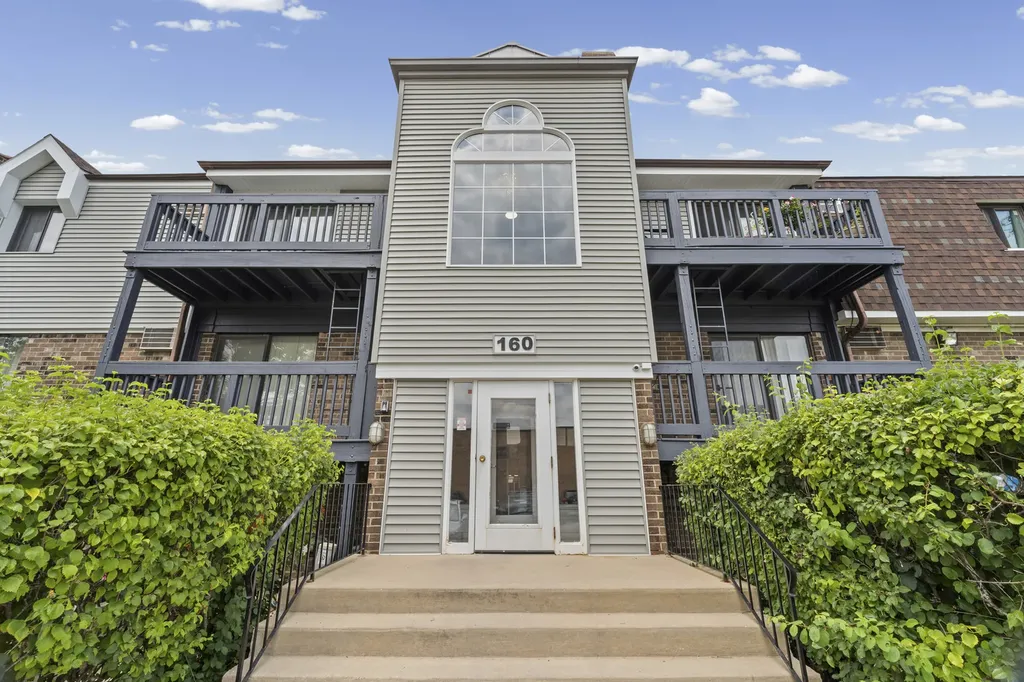 160 South La Londe Avenue Addison IL 60101
