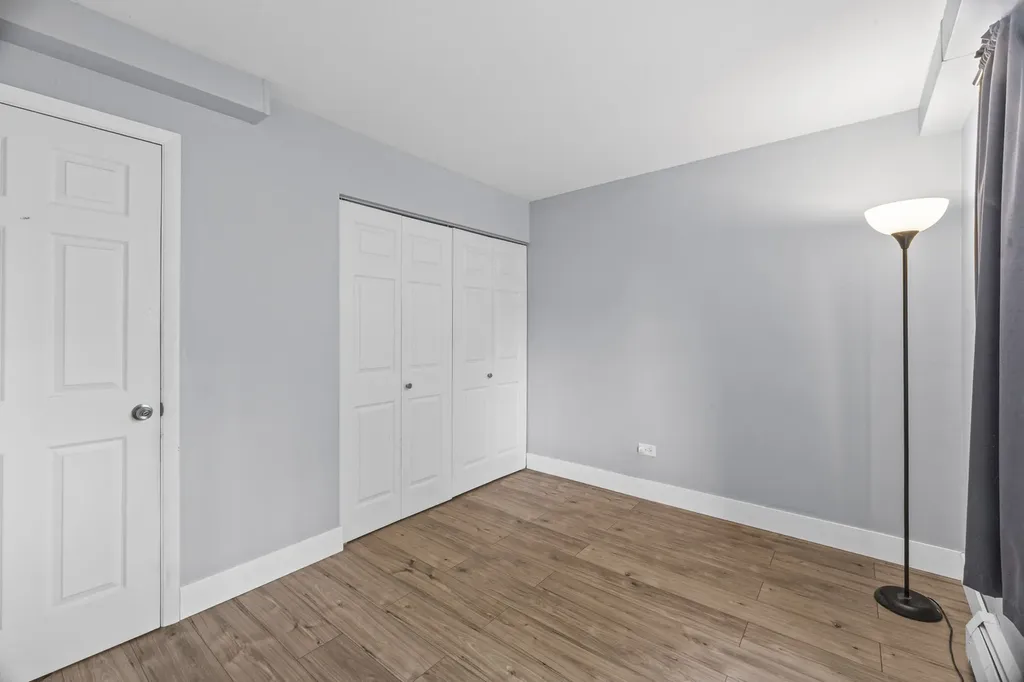 160 South La Londe Avenue Addison IL 60101