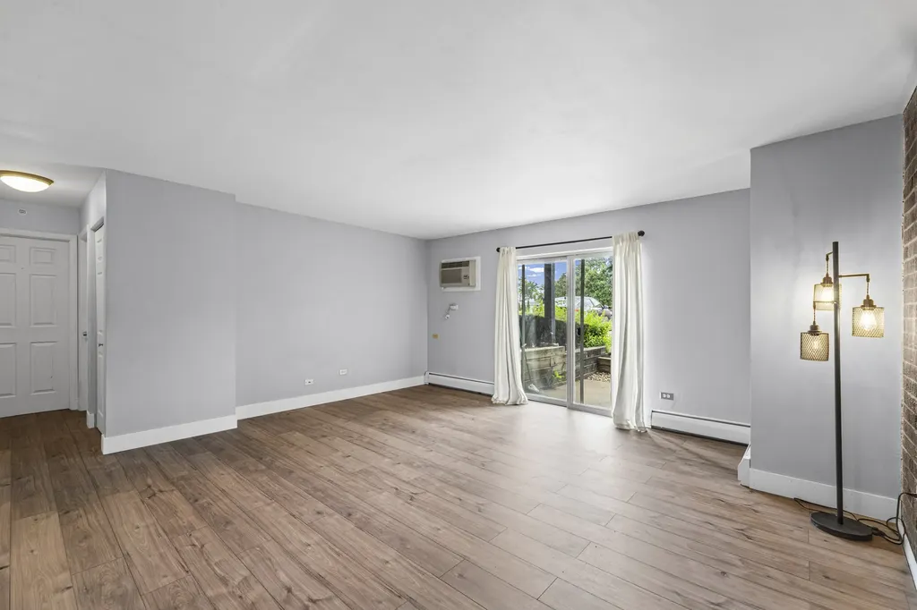 160 South La Londe Avenue Addison IL 60101