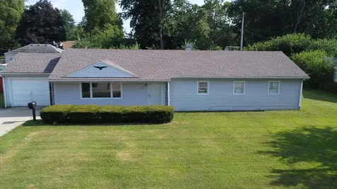 835 East Locust Street Watseka IL 60970