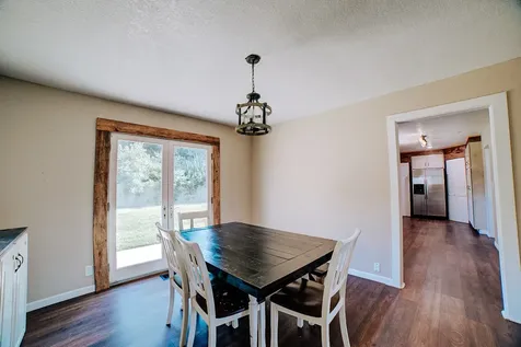 835 East Locust Street Watseka IL 60970