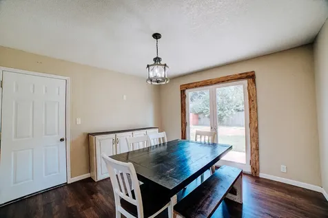 835 East Locust Street Watseka IL 60970