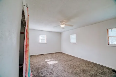 835 East Locust Street Watseka IL 60970