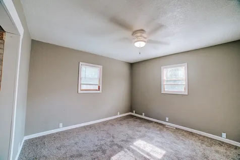 835 East Locust Street Watseka IL 60970