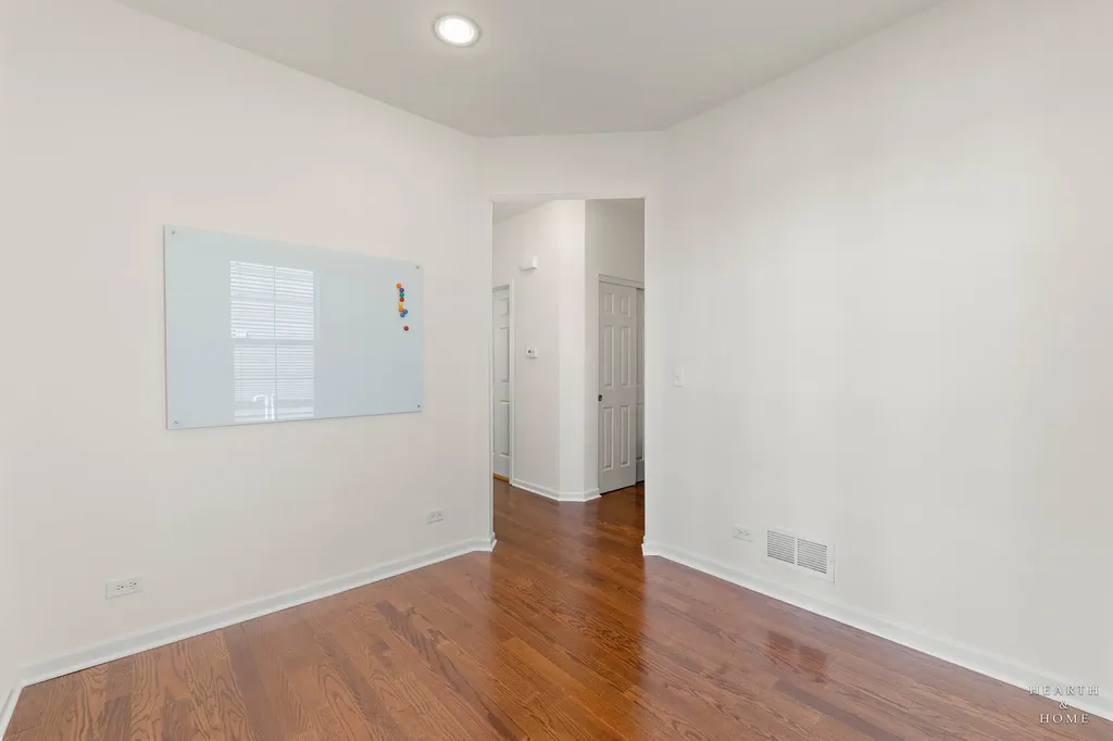 8962 Pearsall Drive Huntley IL 60142