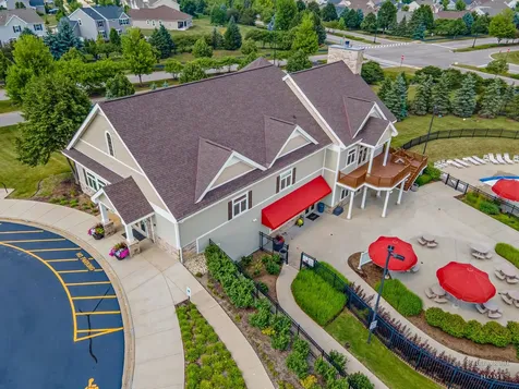 8962 Pearsall Drive Huntley IL 60142