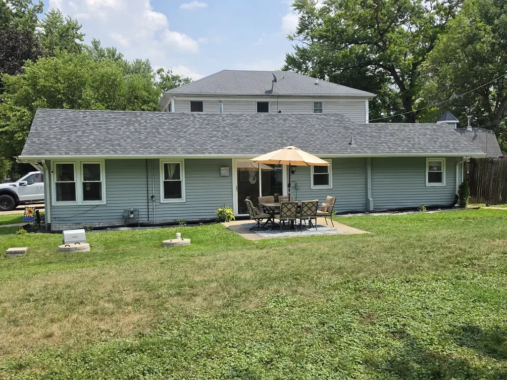25171 West Linden Lane Antioch IL 60002