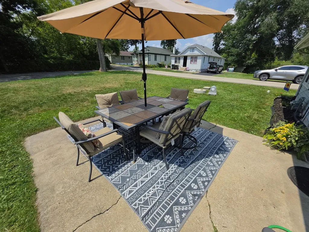 25171 West Linden Lane Antioch IL 60002