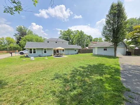 25171 West Linden Lane Antioch IL 60002