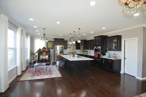 124 Roman Lane Hawthorn Woods IL 60047
