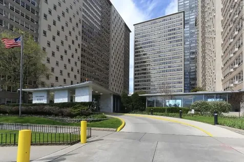 3950 North Lake Shore Drive Chicago IL 60613