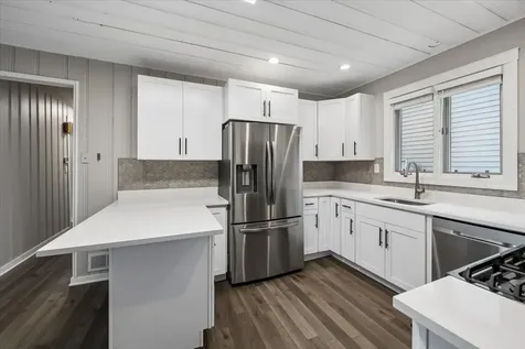 110 West 12th Avenue Naperville IL 60563