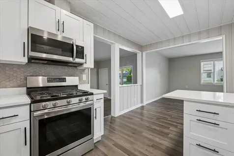 110 West 12th Avenue Naperville IL 60563