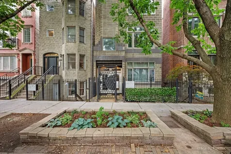1407 North Mohawk Street Chicago IL 60610