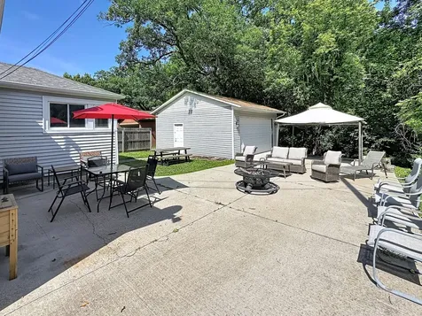 1216 54TH Street Court Moline IL 61265