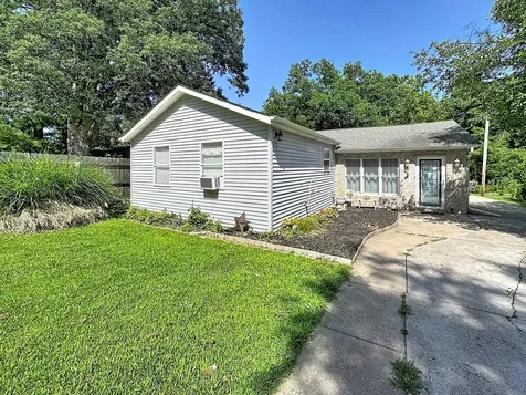 1216 54TH Street Court Moline IL 61265