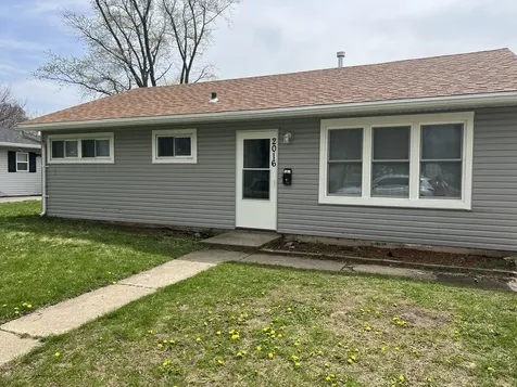 2016 Capri Avenue Joliet IL 60436