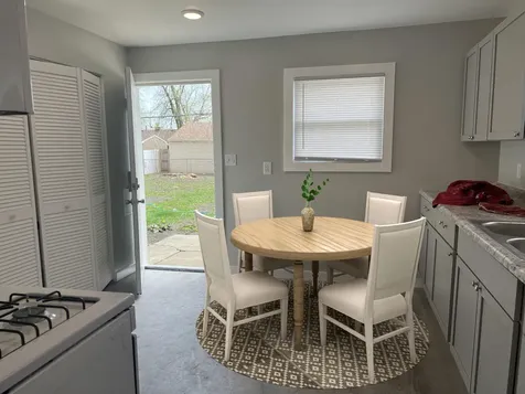 2016 Capri Avenue Joliet IL 60436