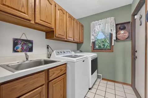9655 Ramblin Ridge Road Belvidere IL 61008