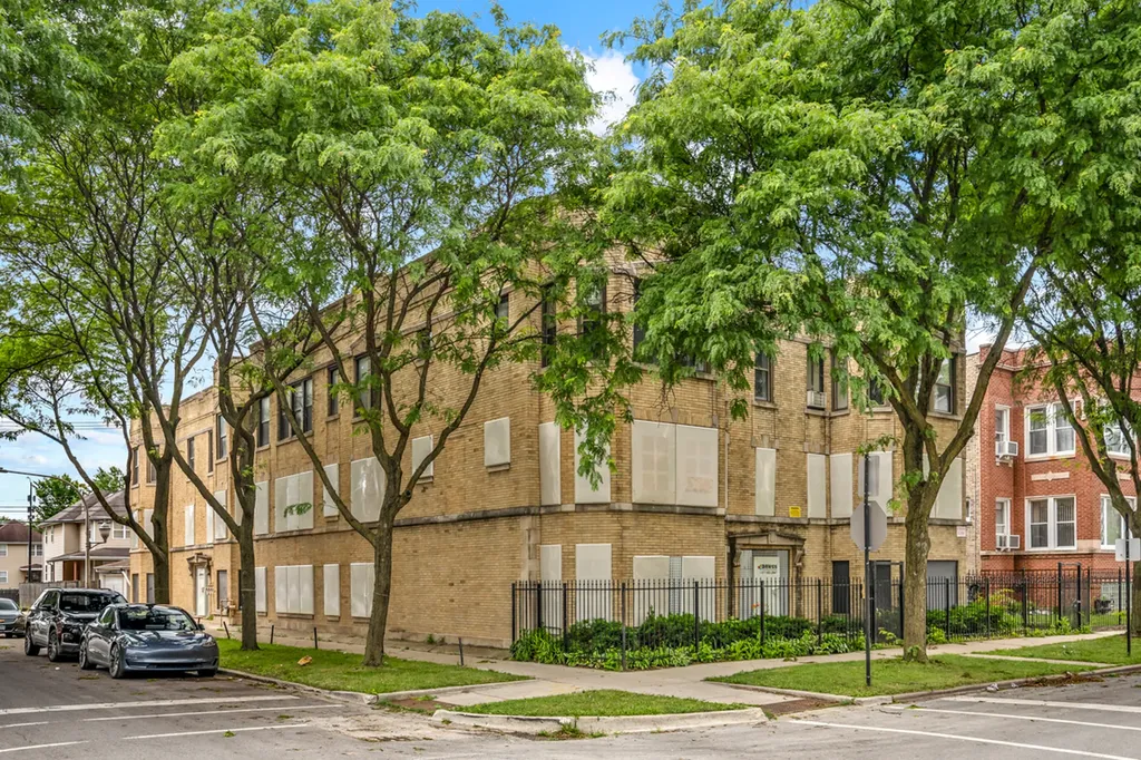 5501 West Quincy Street Chicago IL 60644
