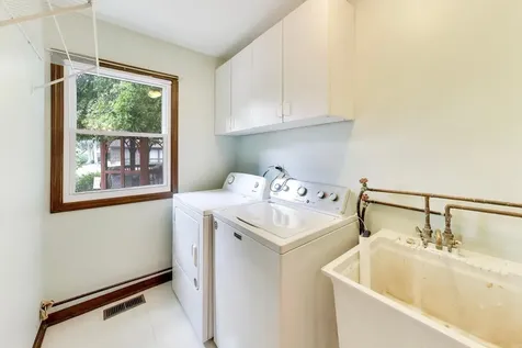 2620 North Phelps Avenue Arlington Heights IL 60004