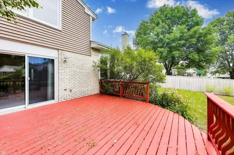 2620 North Phelps Avenue Arlington Heights IL 60004